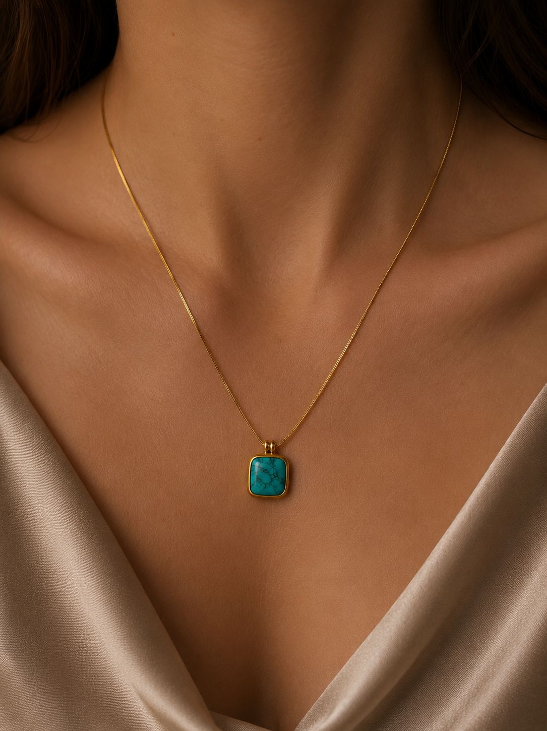 Turquois stone necklace