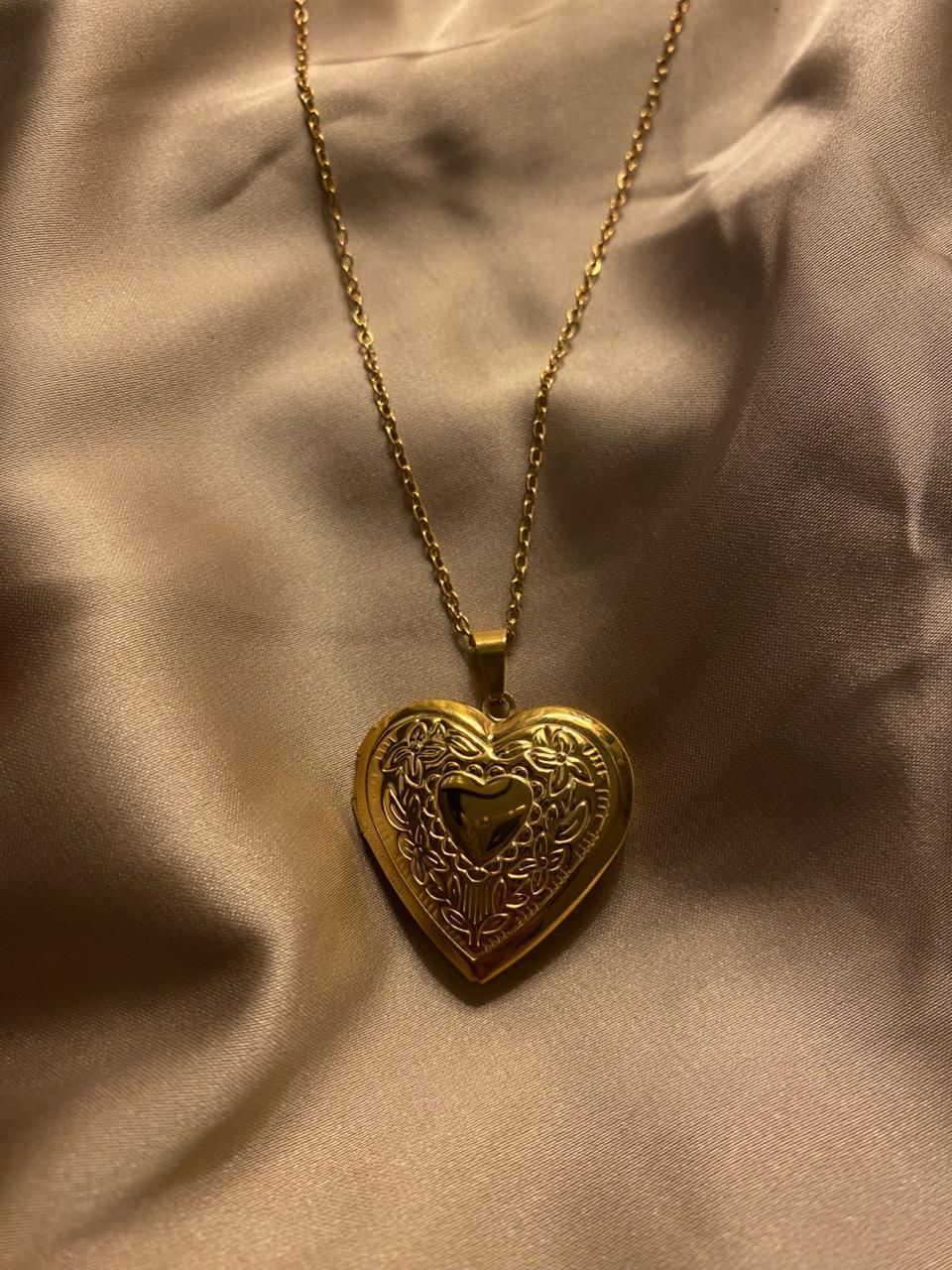 heart locket necklace